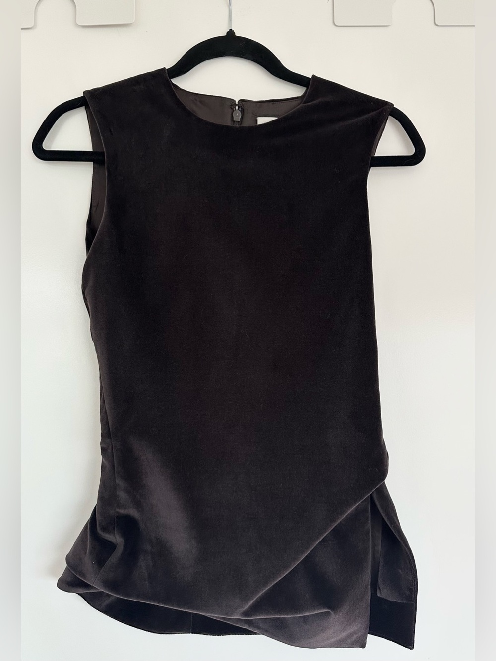 NWT | COS | DARK BROWN ASYMMETRICAL VELVET TOP | SIZE 2 | SLEEVELESS DRAPED